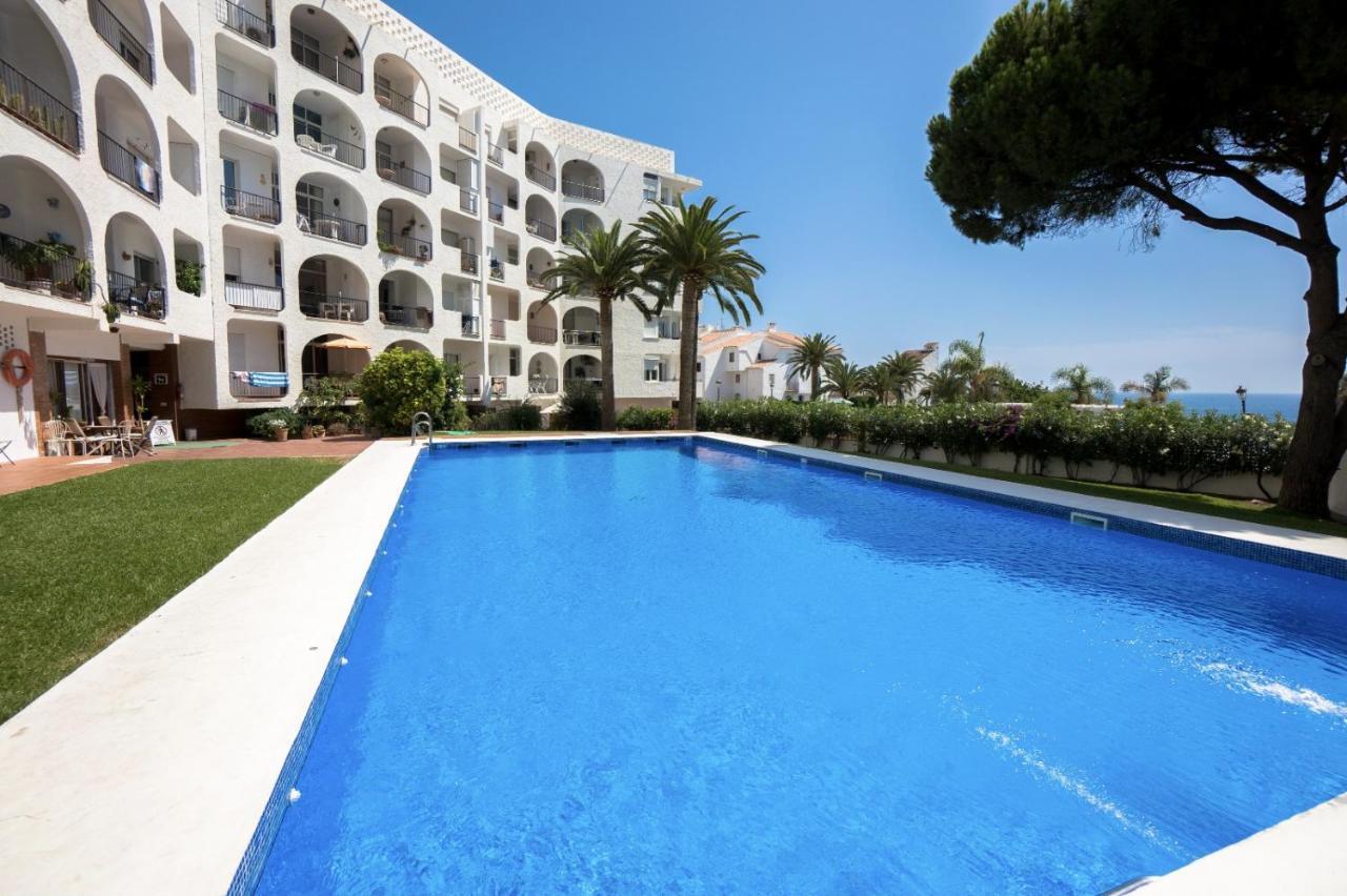 Modern Apartment Stunning Sea Views And Pool Нерха Экстерьер фото