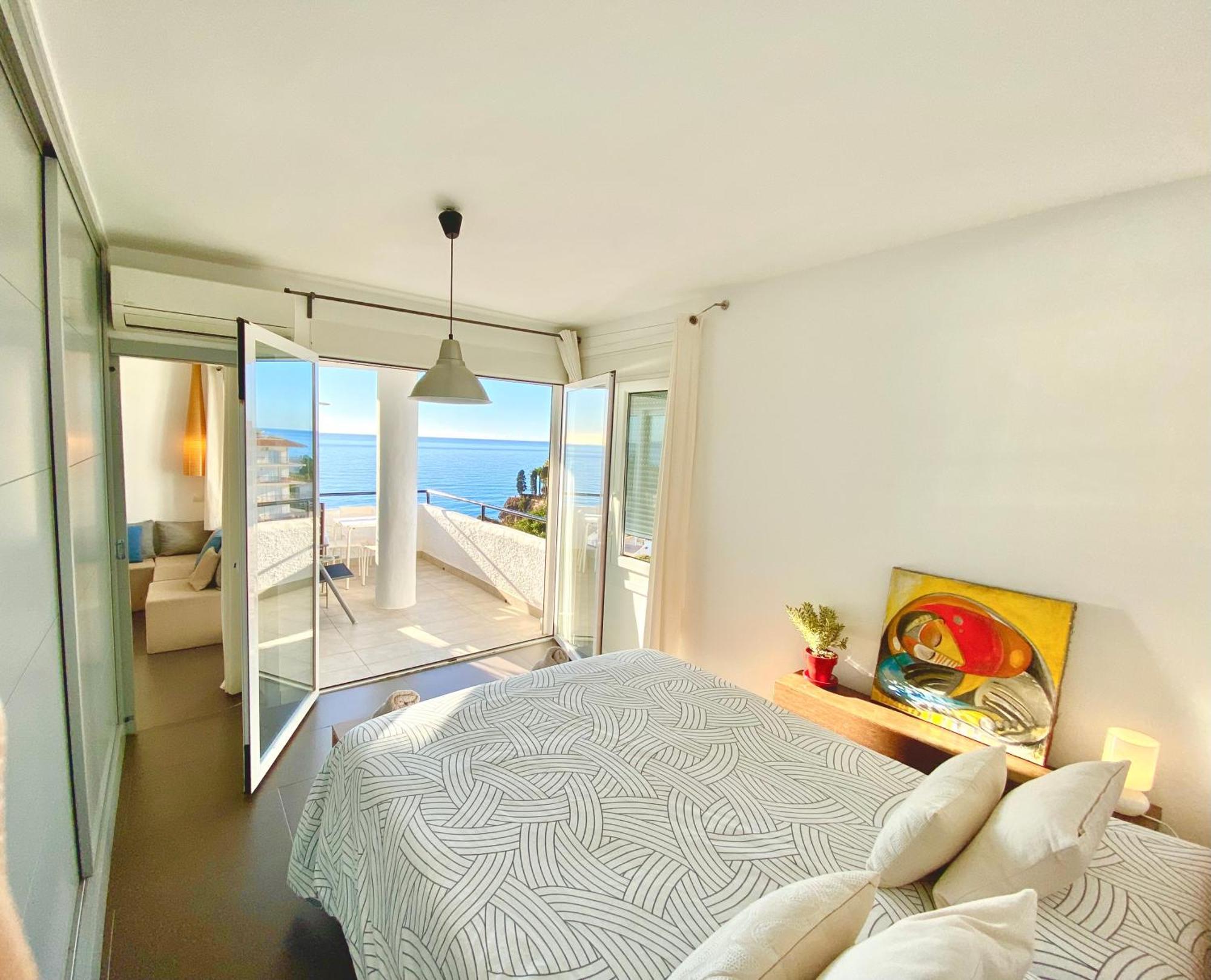 Modern Apartment Stunning Sea Views And Pool Нерха Экстерьер фото