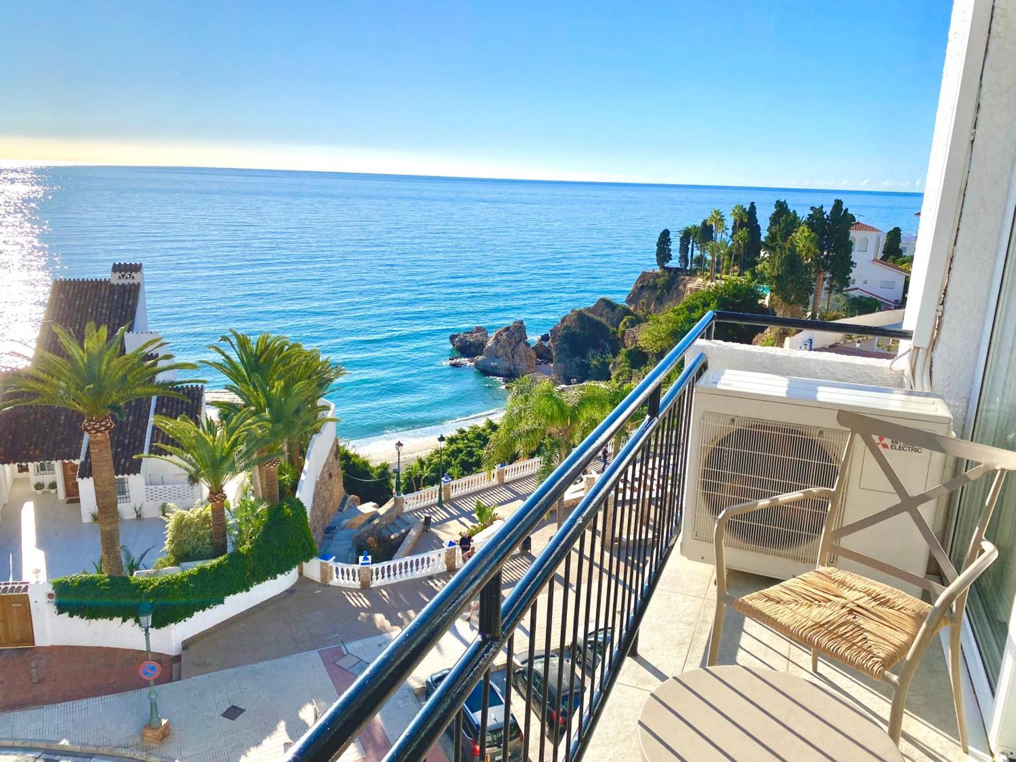Modern Apartment Stunning Sea Views And Pool Нерха Экстерьер фото